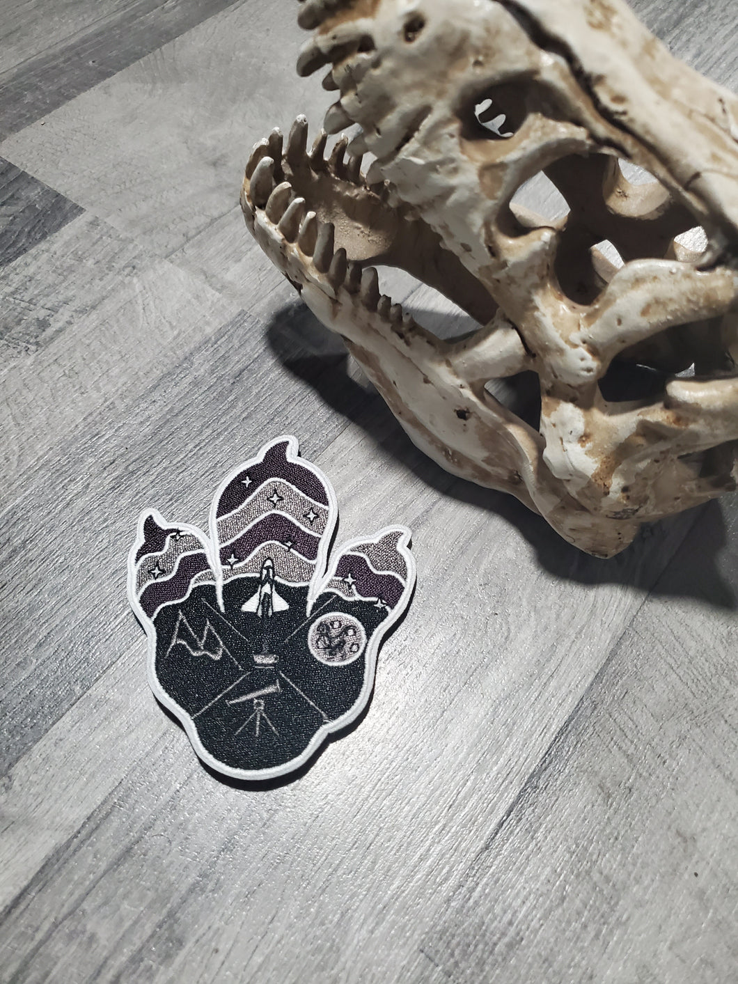 Logo Paw [Jurassic Ops Exclusive]